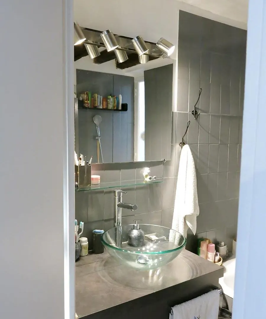 Apartment Studio Marais Charlot Citycosy Paris