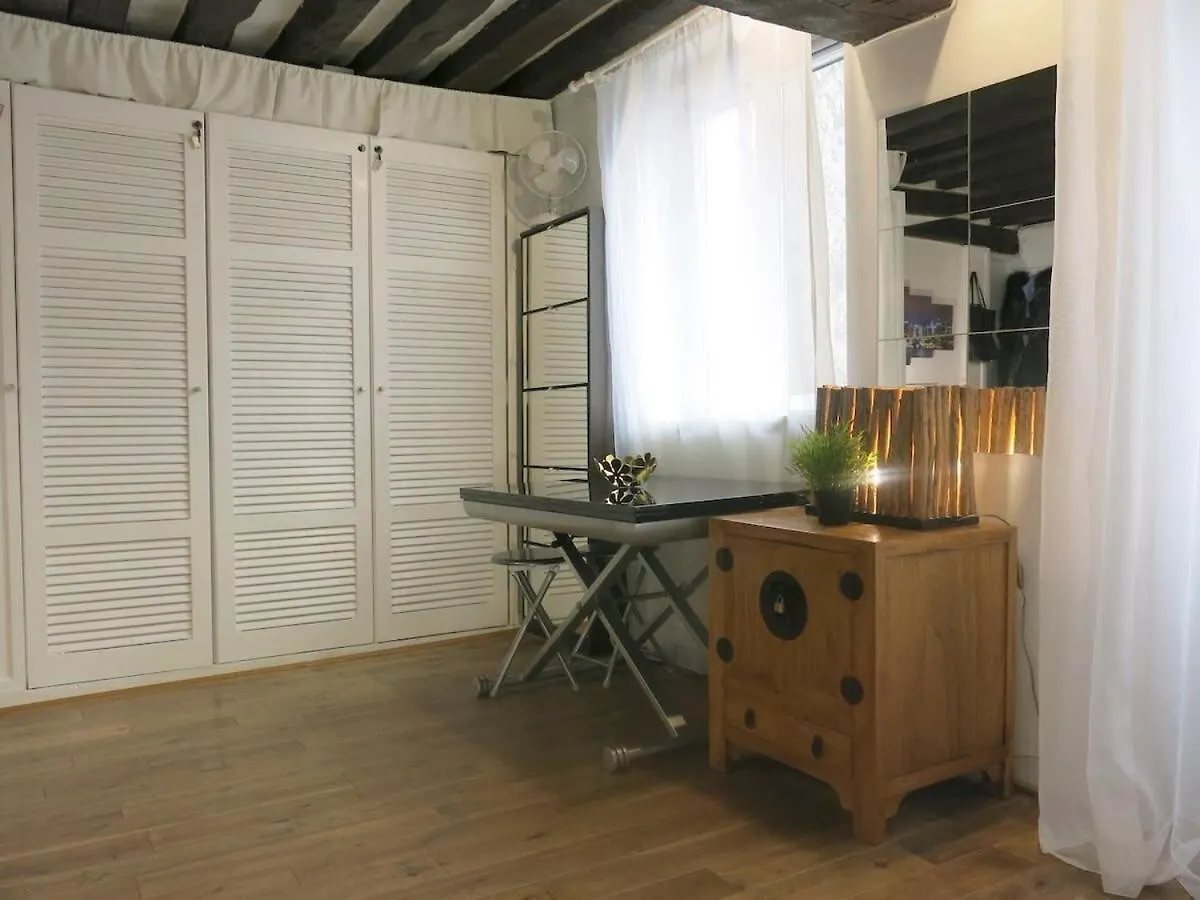 Studio Marais Charlot Citycosy Paris 0*,  France