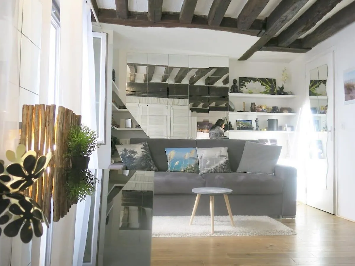 Studio Marais Charlot Citycosy Paris Apartment